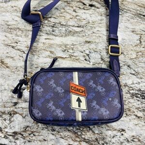 Coach Signature Print Crossbody Camera Bag Horse & Carriage Logo Patch
